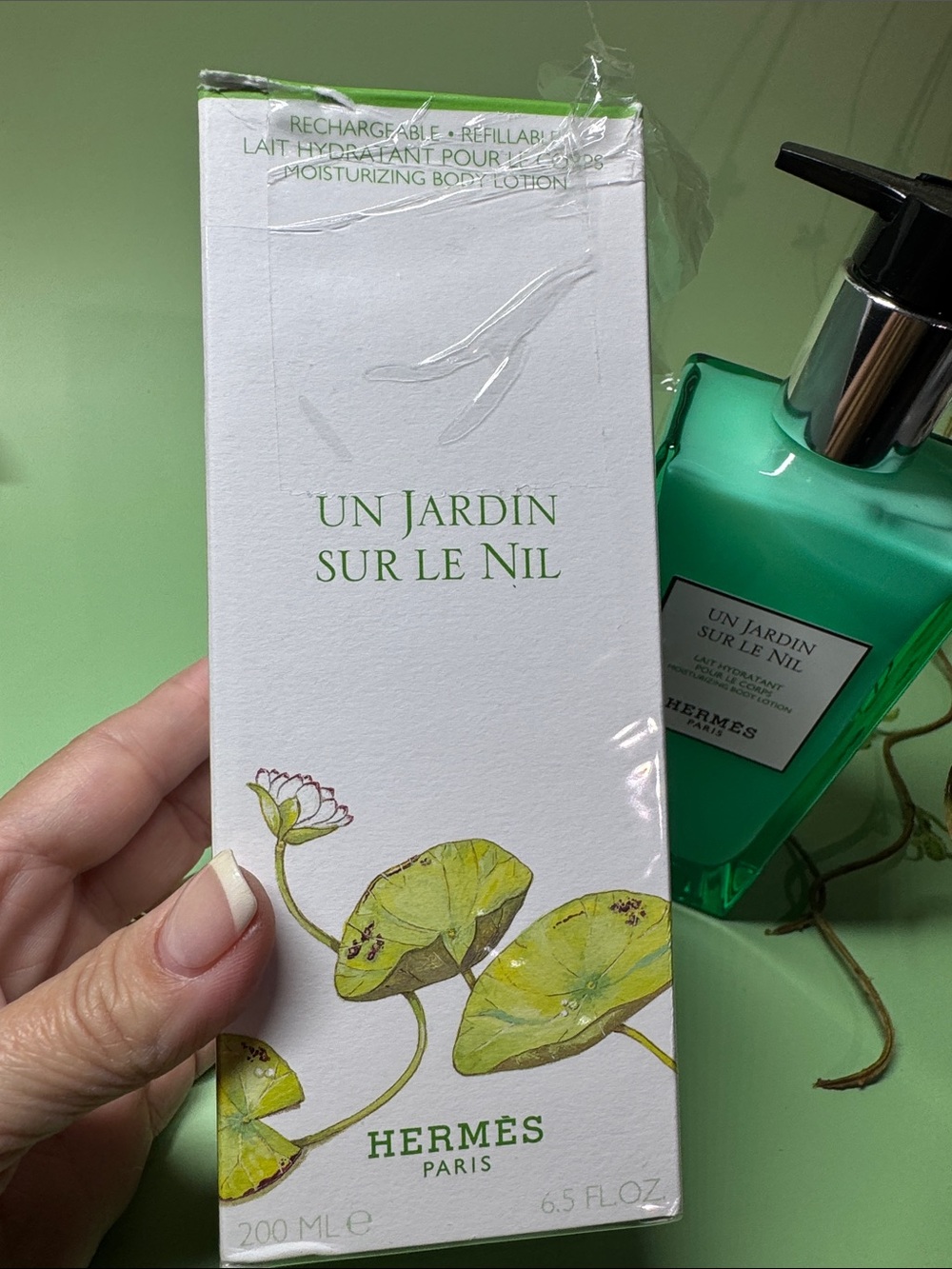 Hermes Un Jardin Sur Le Nil Moisturizing Body Lotion - Teal Green 6.5 oz - Picture 4 of 15